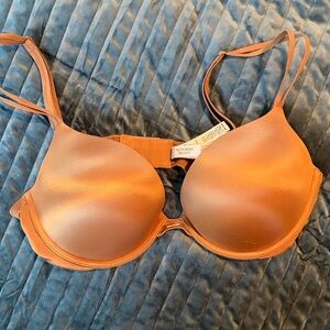 Victoria’s Secret Very Sexy Push-Up Bra | 38C | Nude